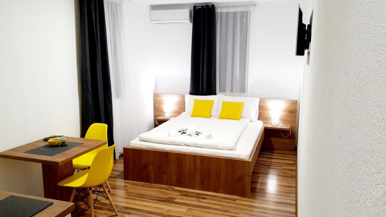 Apartmani Brko Kotor Varos Екстериор снимка