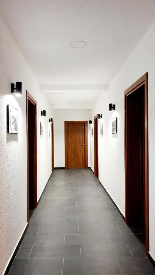 Apartmani Brko Kotor Varos Екстериор снимка