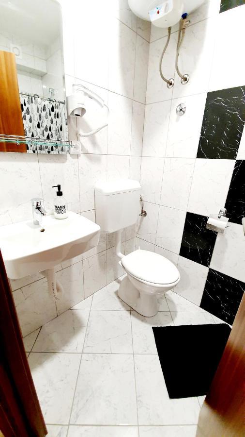 Apartmani Brko Kotor Varos Екстериор снимка